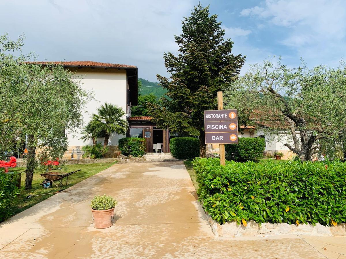 Agriturismo Il Castagneto Padula Dış mekan fotoğraf