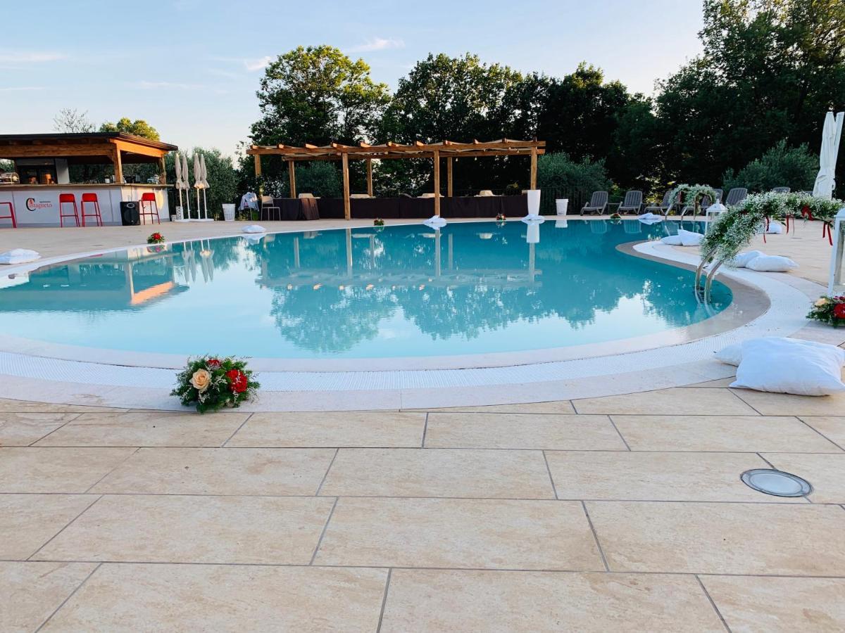 Agriturismo Il Castagneto Padula Dış mekan fotoğraf