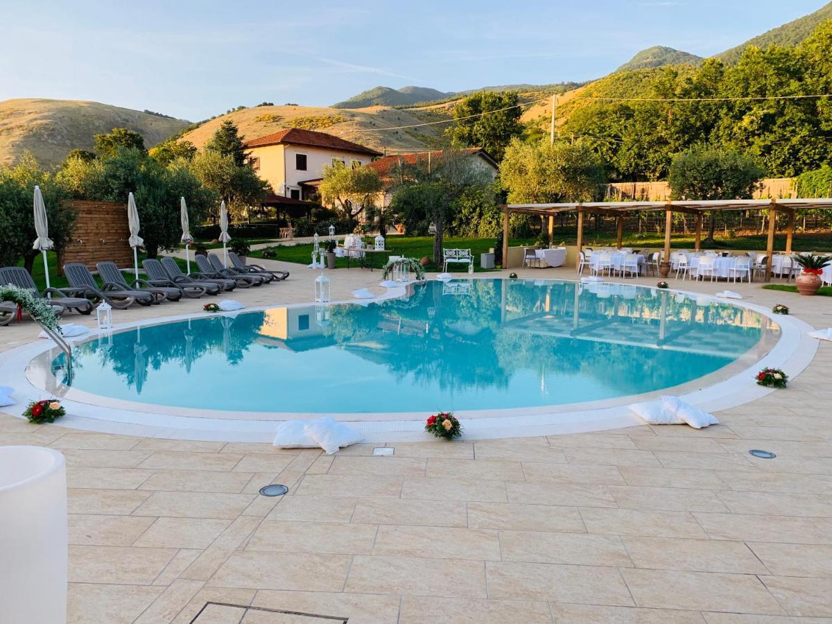 Agriturismo Il Castagneto Padula Dış mekan fotoğraf
