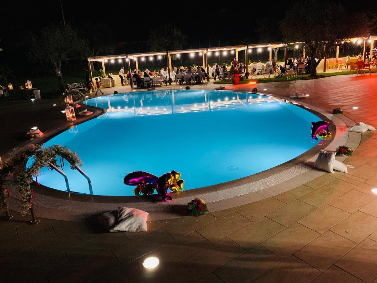 Agriturismo Il Castagneto Padula Dış mekan fotoğraf