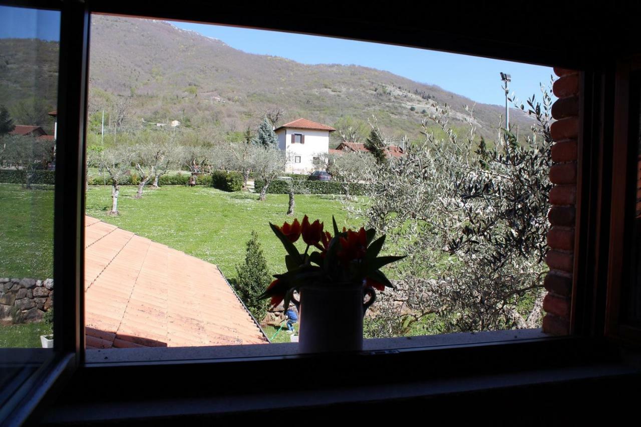 Agriturismo Il Castagneto Padula Dış mekan fotoğraf