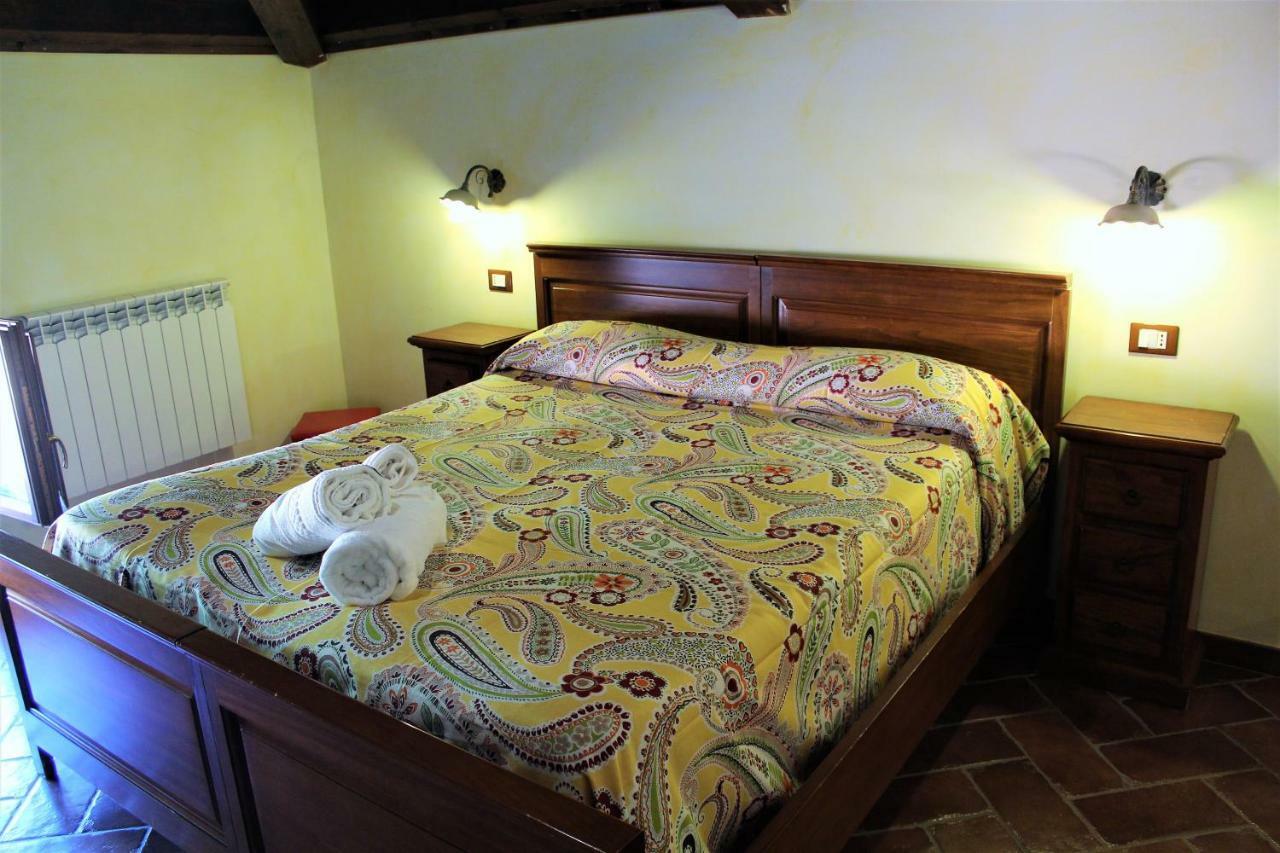 Agriturismo Il Castagneto Padula Dış mekan fotoğraf
