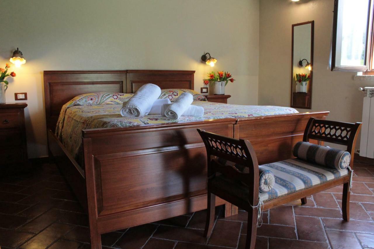Agriturismo Il Castagneto Padula Dış mekan fotoğraf