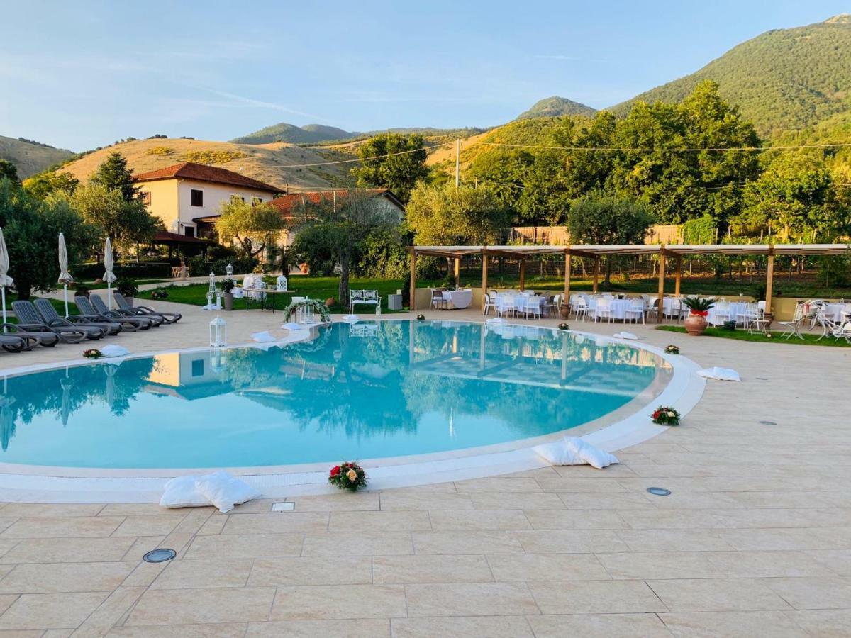 Agriturismo Il Castagneto Padula Dış mekan fotoğraf